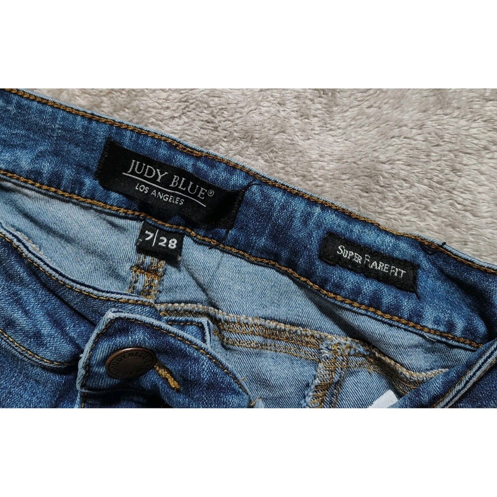 Judy Blue Jeans Womens 7/28 Super Flare Fit Center Seam Raw Hem Pants READ - Picture 8 of 11